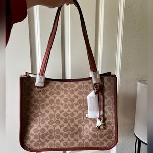 Coach Sig Leather Tyler Carryall Shoulder Bag $350 RETAIL